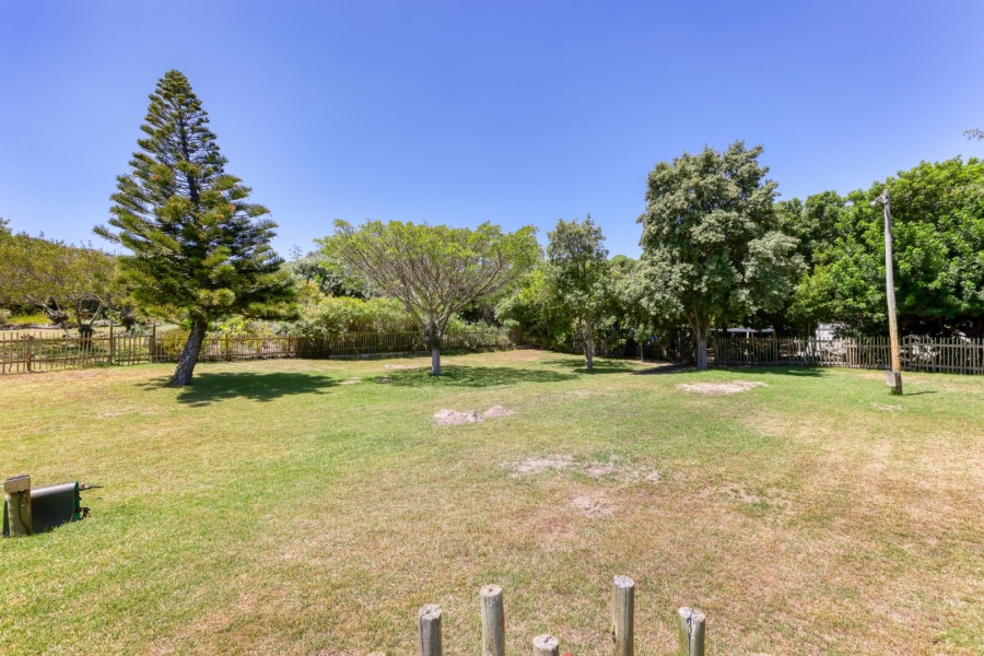 To Let 4 Bedroom Property for Rent in Crofters Valley Western Cape